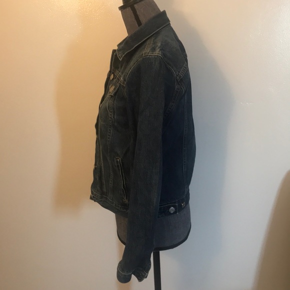Gap jean jacket - Picture 3 of 8